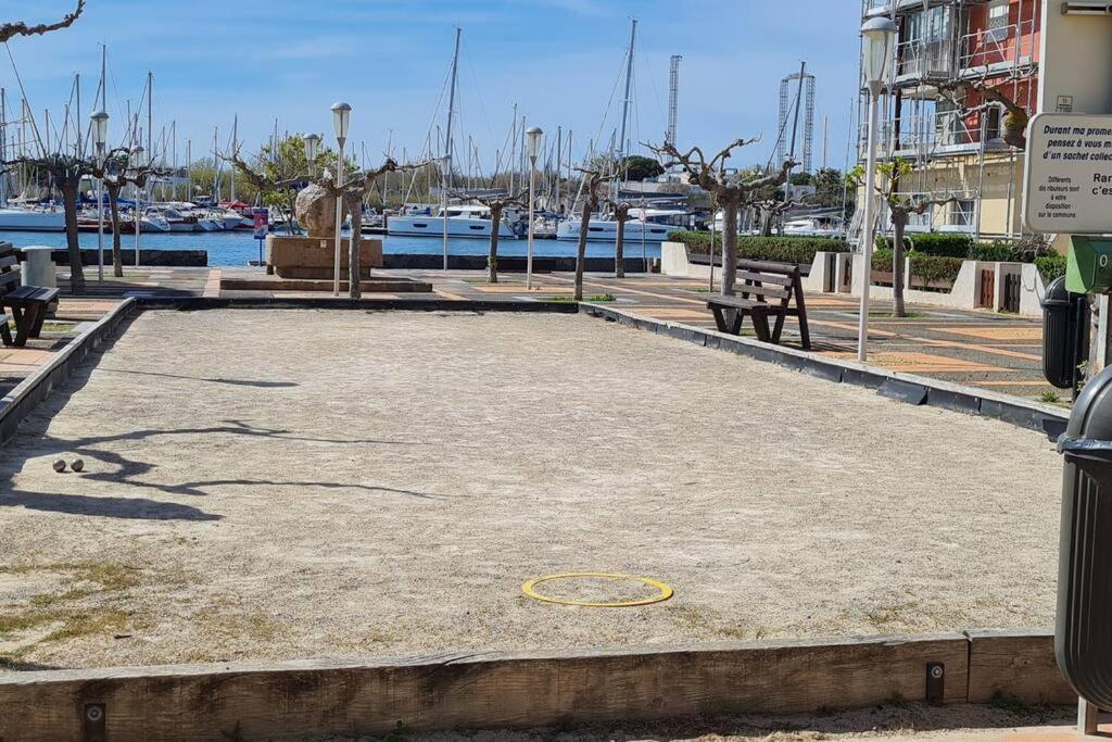 Appartement Avec Balcon, Vue Mer, Piscine, Parking Agde Exterior foto